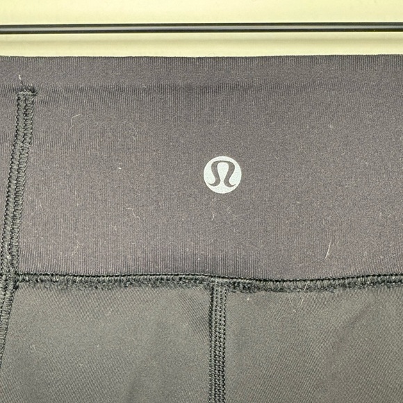 Lululemon Breathe Easy Leggings size 4 - Picture 5 of 10